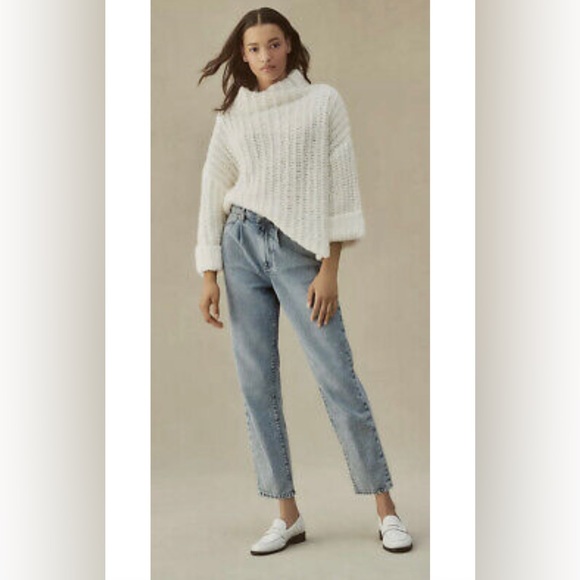 Paige Sarah Ultra High-Rise Pleated Straight Jeans